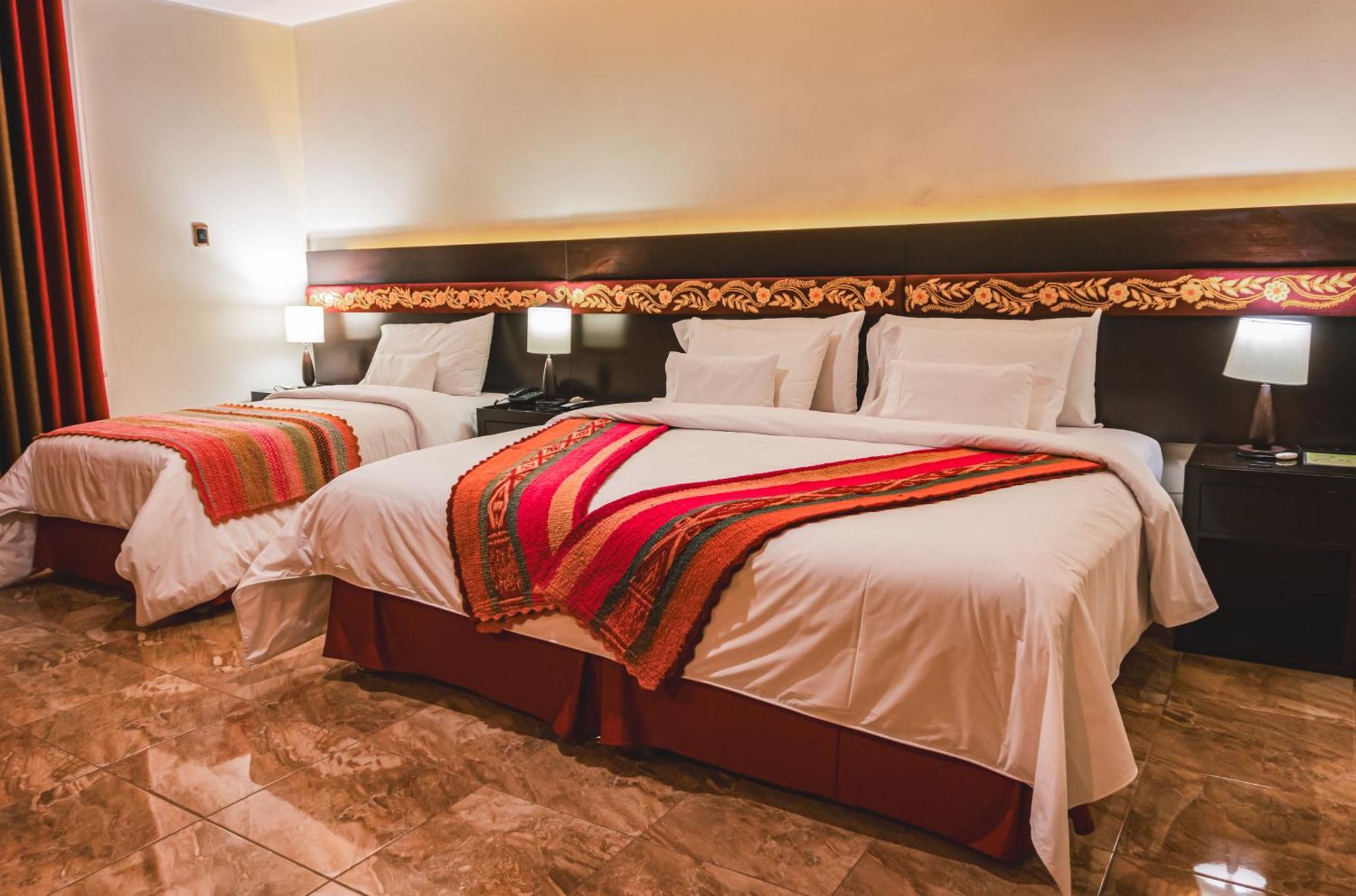 Altipacha Ayacucho Hotel Ngoại thất bức ảnh