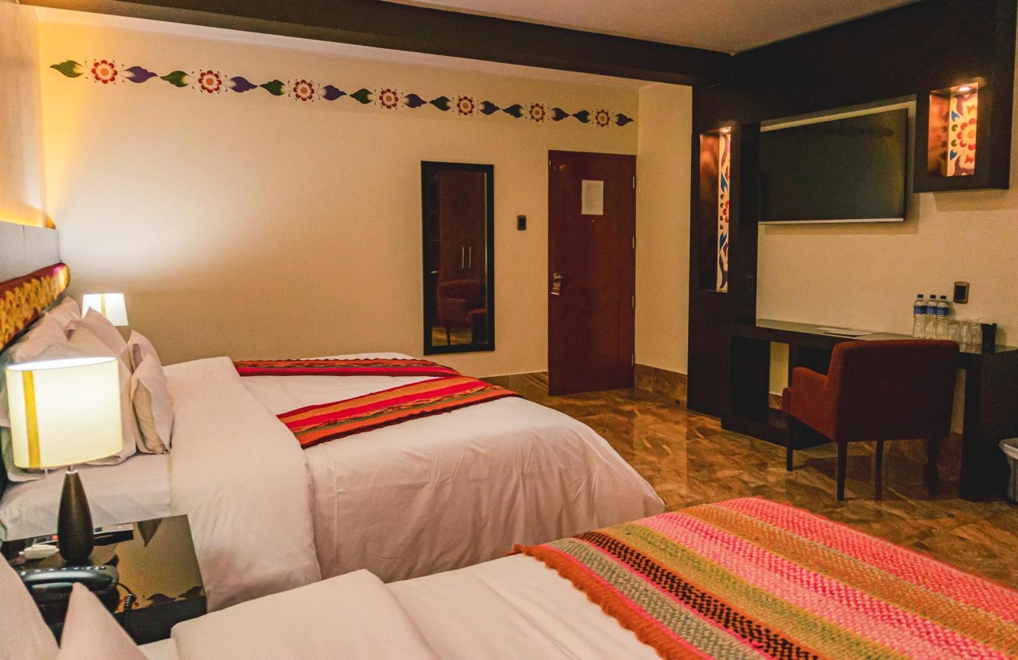Altipacha Ayacucho Hotel Ngoại thất bức ảnh
