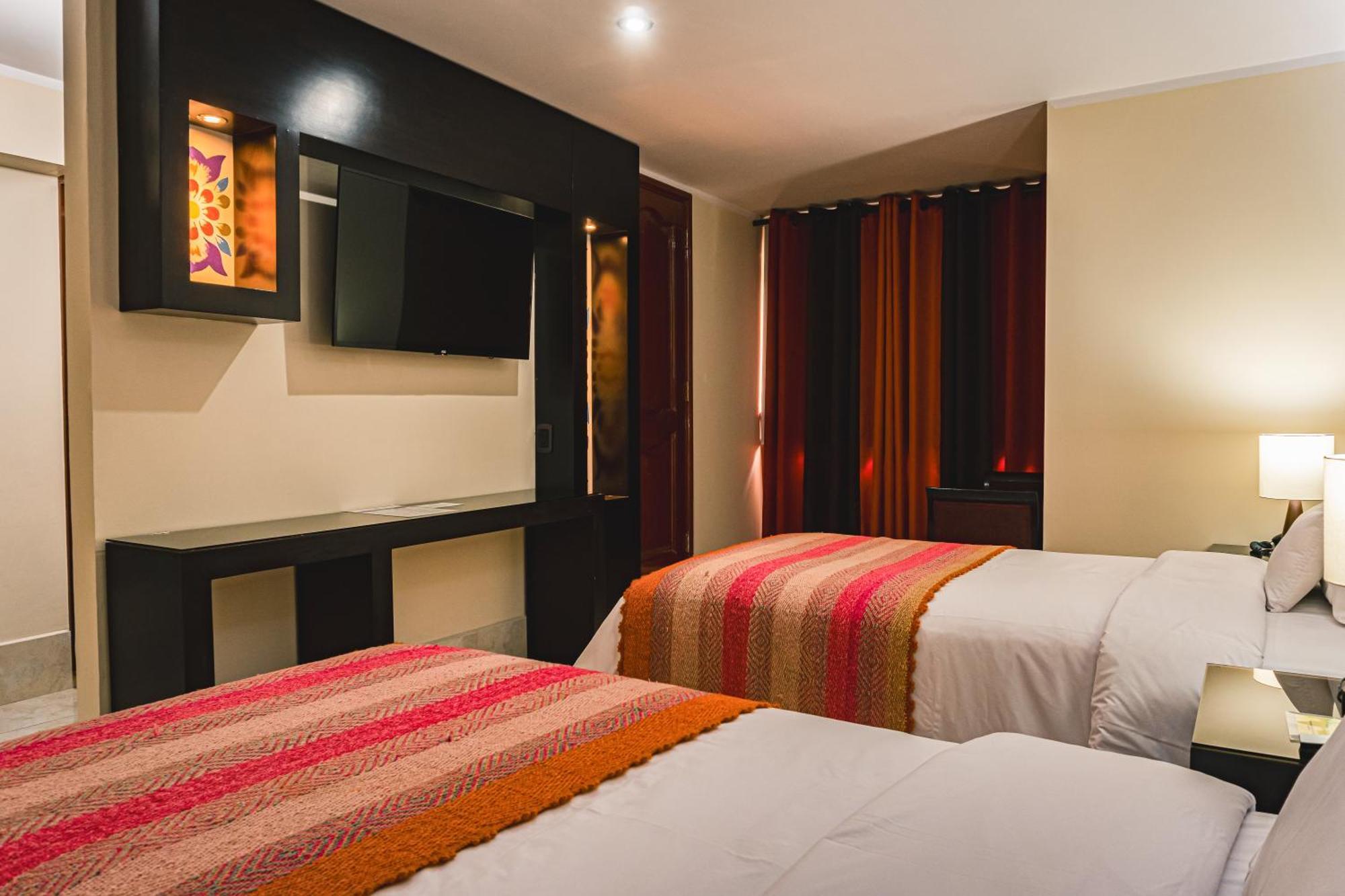 Altipacha Ayacucho Hotel Ngoại thất bức ảnh