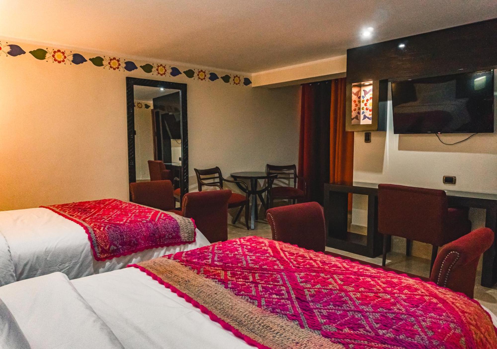 Altipacha Ayacucho Hotel Ngoại thất bức ảnh
