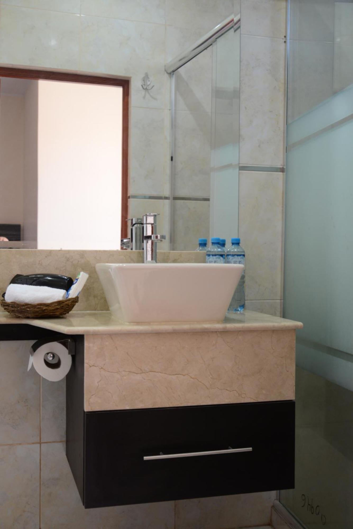 Altipacha Ayacucho Hotel Ngoại thất bức ảnh
