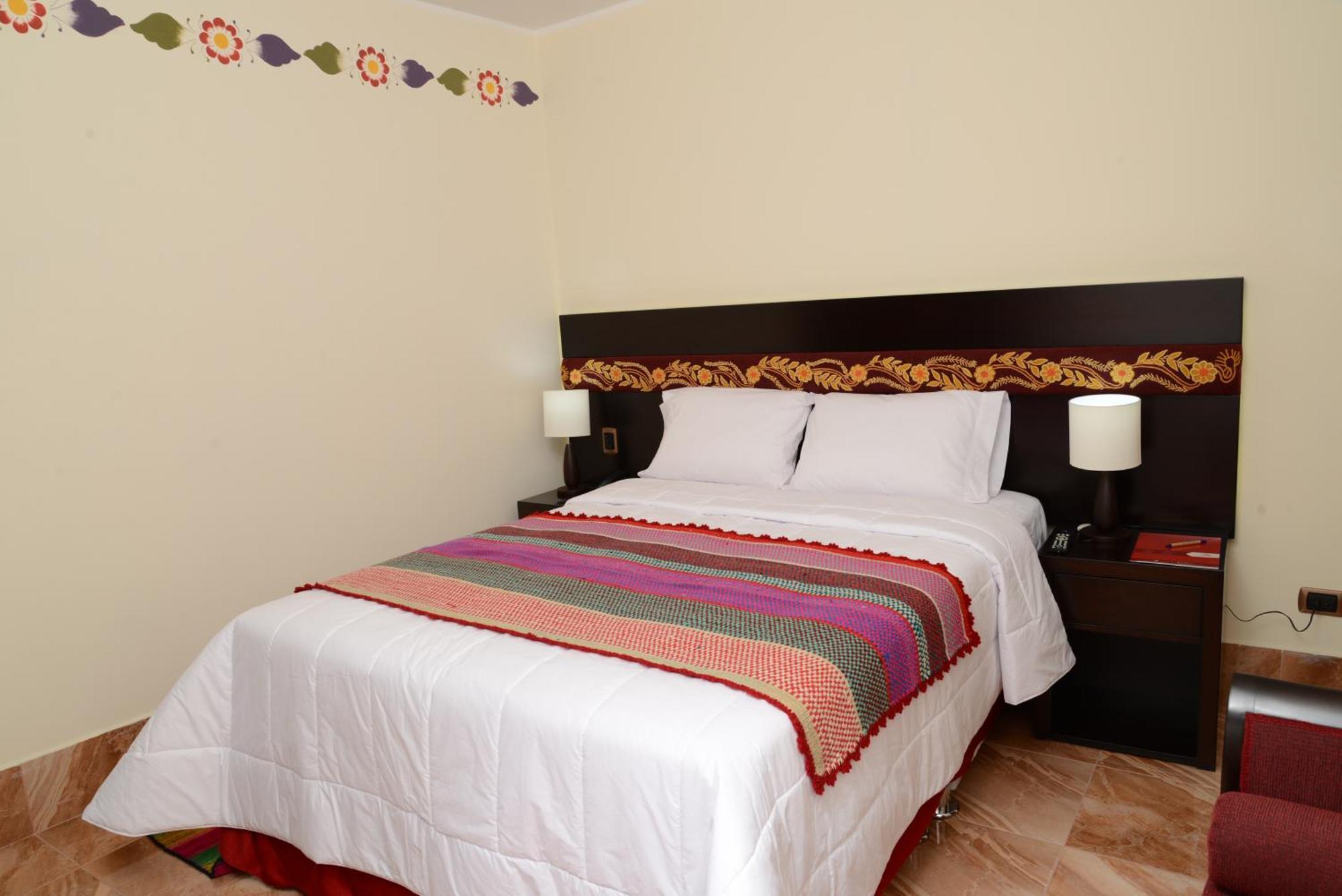 Altipacha Ayacucho Hotel Ngoại thất bức ảnh