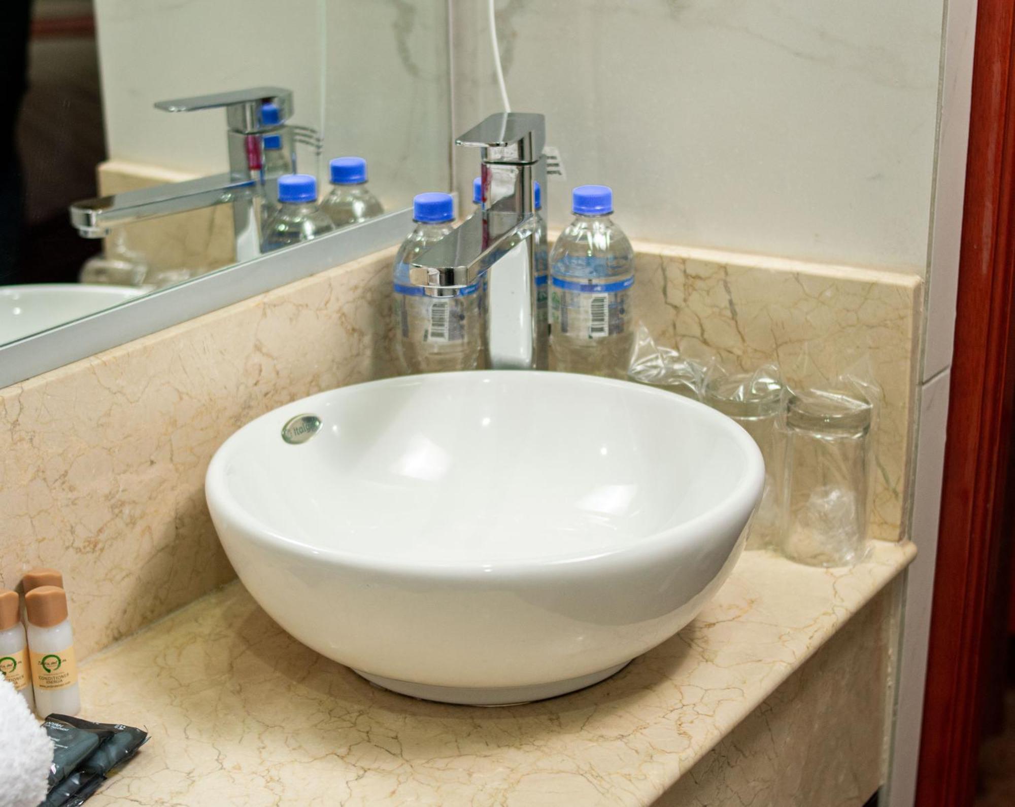 Altipacha Ayacucho Hotel Ngoại thất bức ảnh
