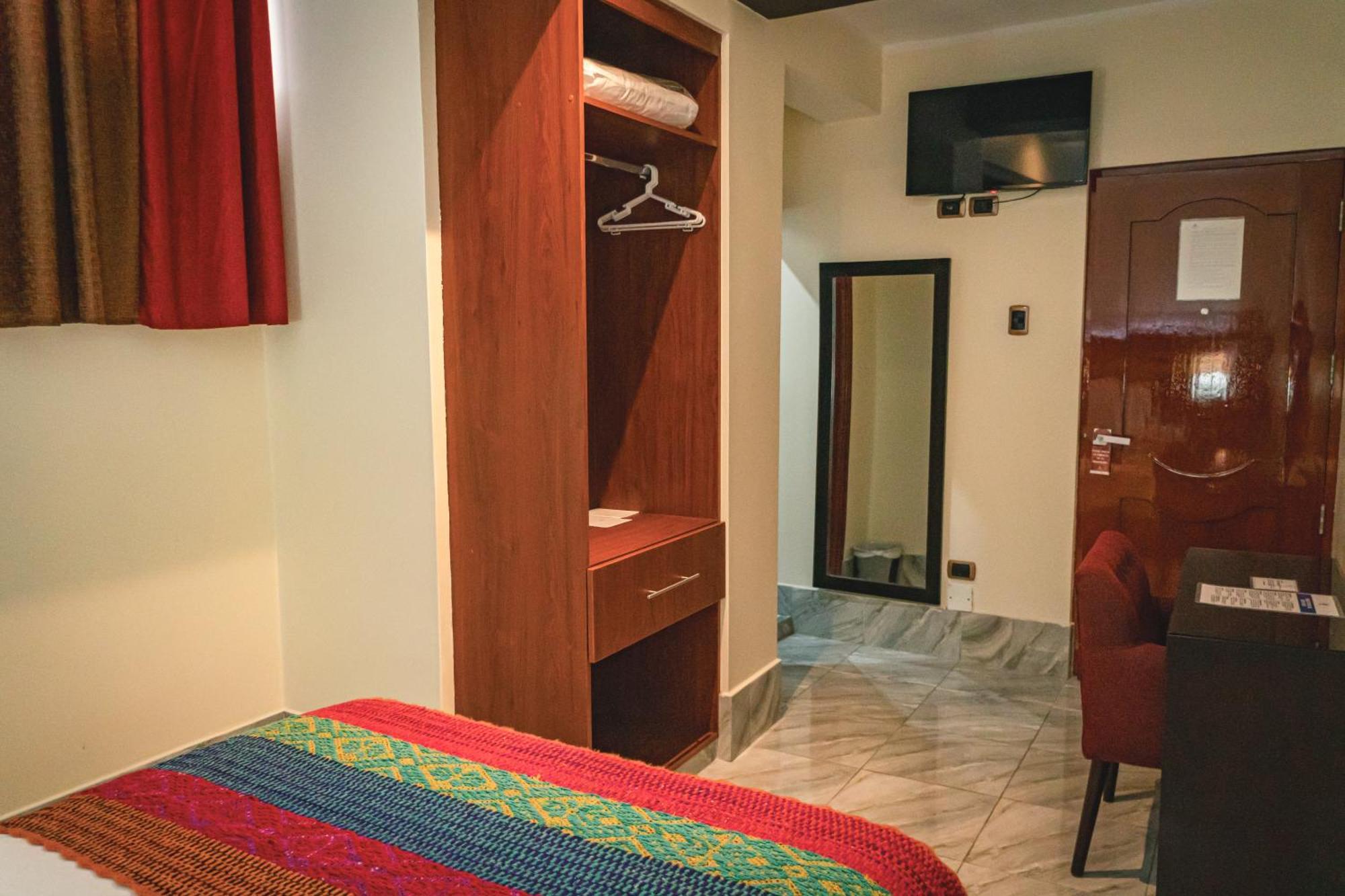 Altipacha Ayacucho Hotel Ngoại thất bức ảnh