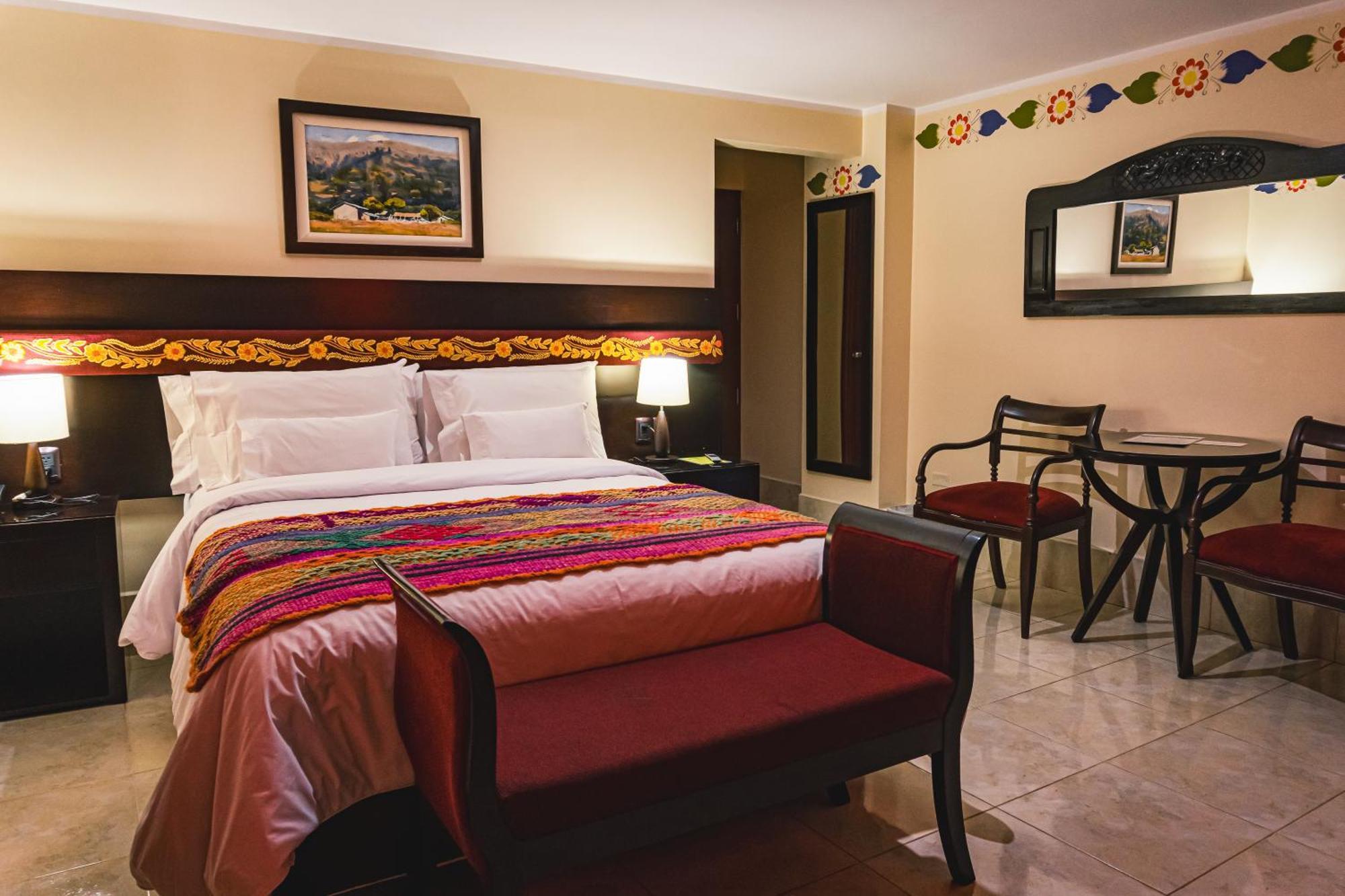 Altipacha Ayacucho Hotel Ngoại thất bức ảnh