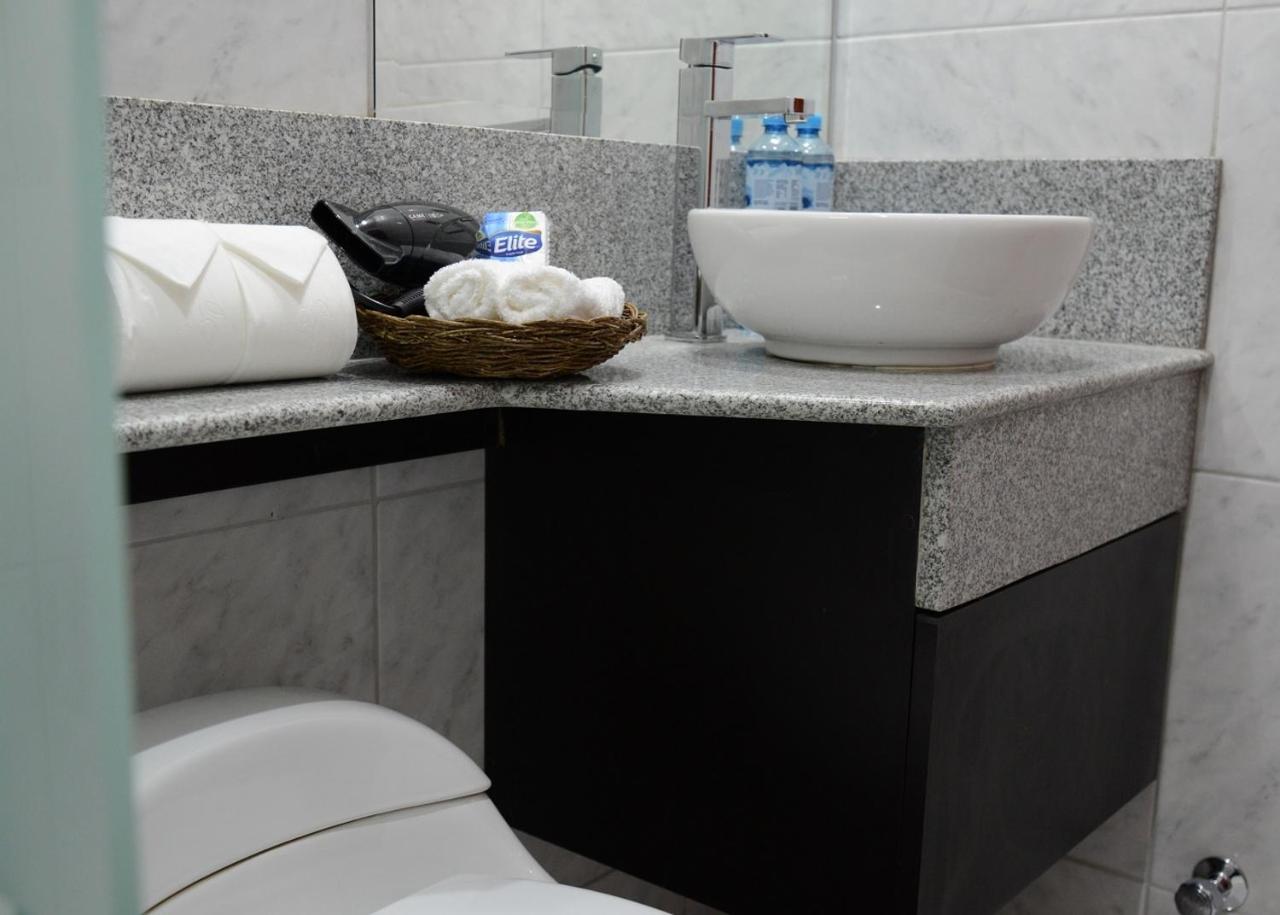 Altipacha Ayacucho Hotel Ngoại thất bức ảnh